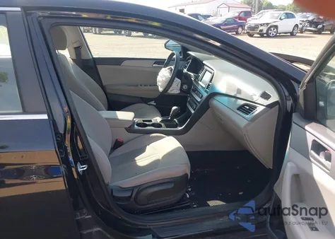 2018 Hyundai Sonata Se из США, поврежденный, VIN 5NPE24AF5JH696496